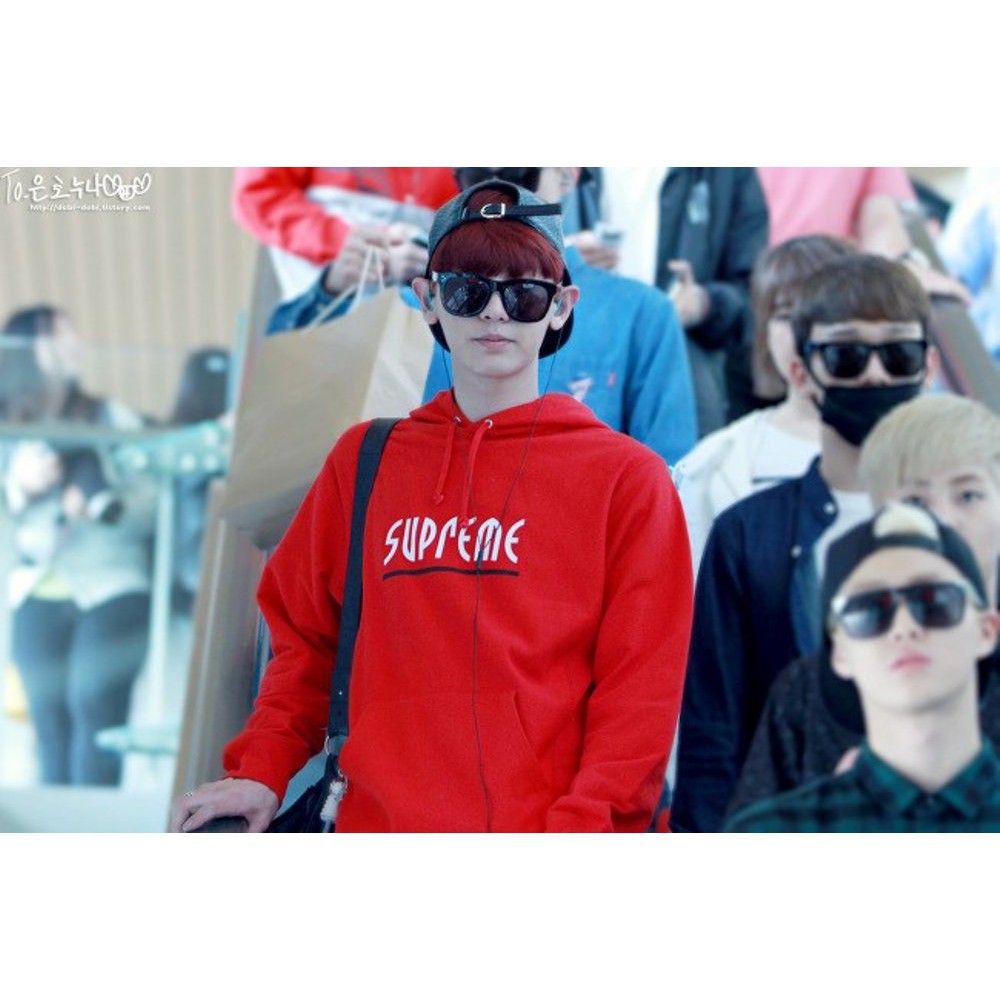 Jaket Sweater Hoodie Zipper Supreme