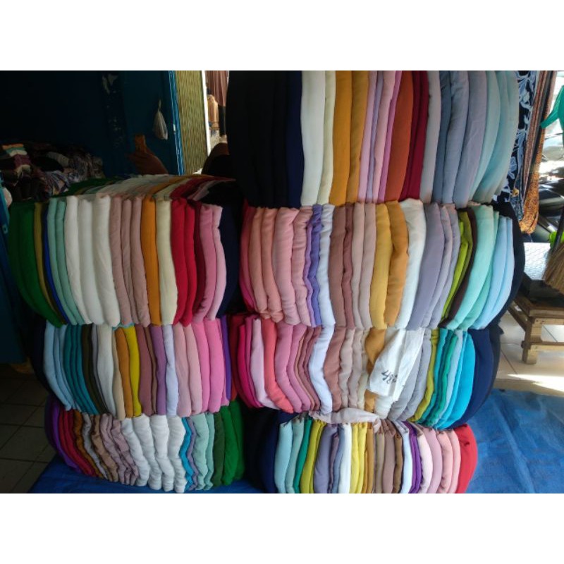 R&E - Kain kiloan Ceruty Babydoll polos /kain hijab /kain gamis /kain kiloan murah