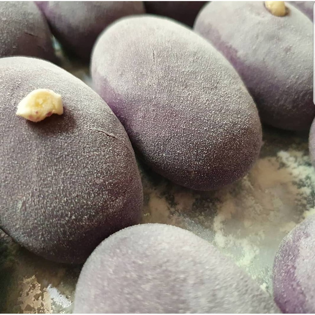 

Kroket Ubi Ungu (Frozen) - isi Daging wagyu & Mozarella 5pcs