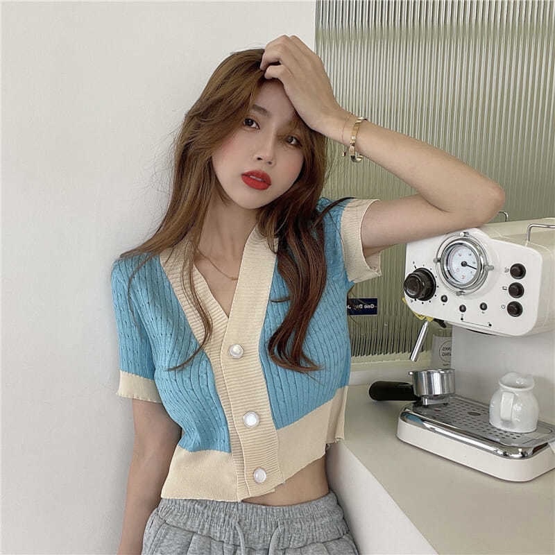 [BISA COD] Sohee Top | Korean Knitt Top | Atasan Rajut Muraj | Korean Croptop | Cardigan Croptop