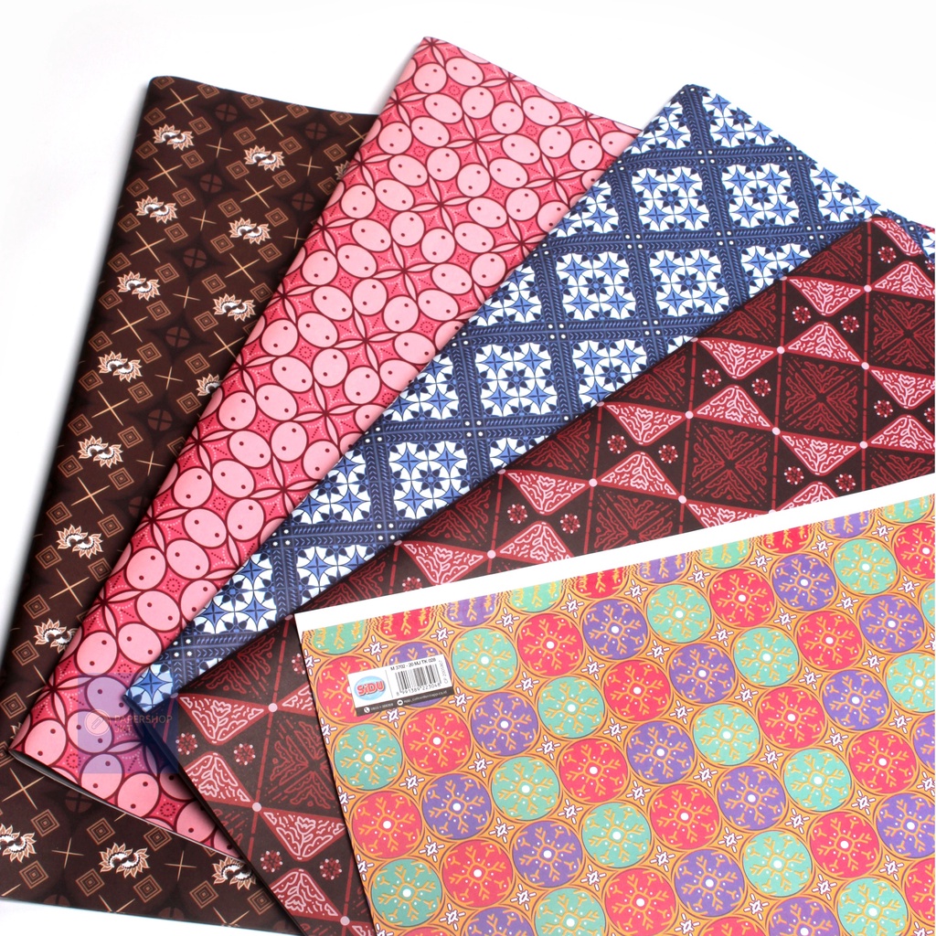 

(1 Pack / 50 LMBR)Kertas Kado Batik SIDU