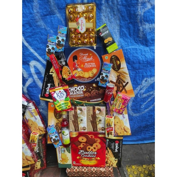 

Parcel Natal Snack Makanan Parcel Tahun Baru Idul Fitri