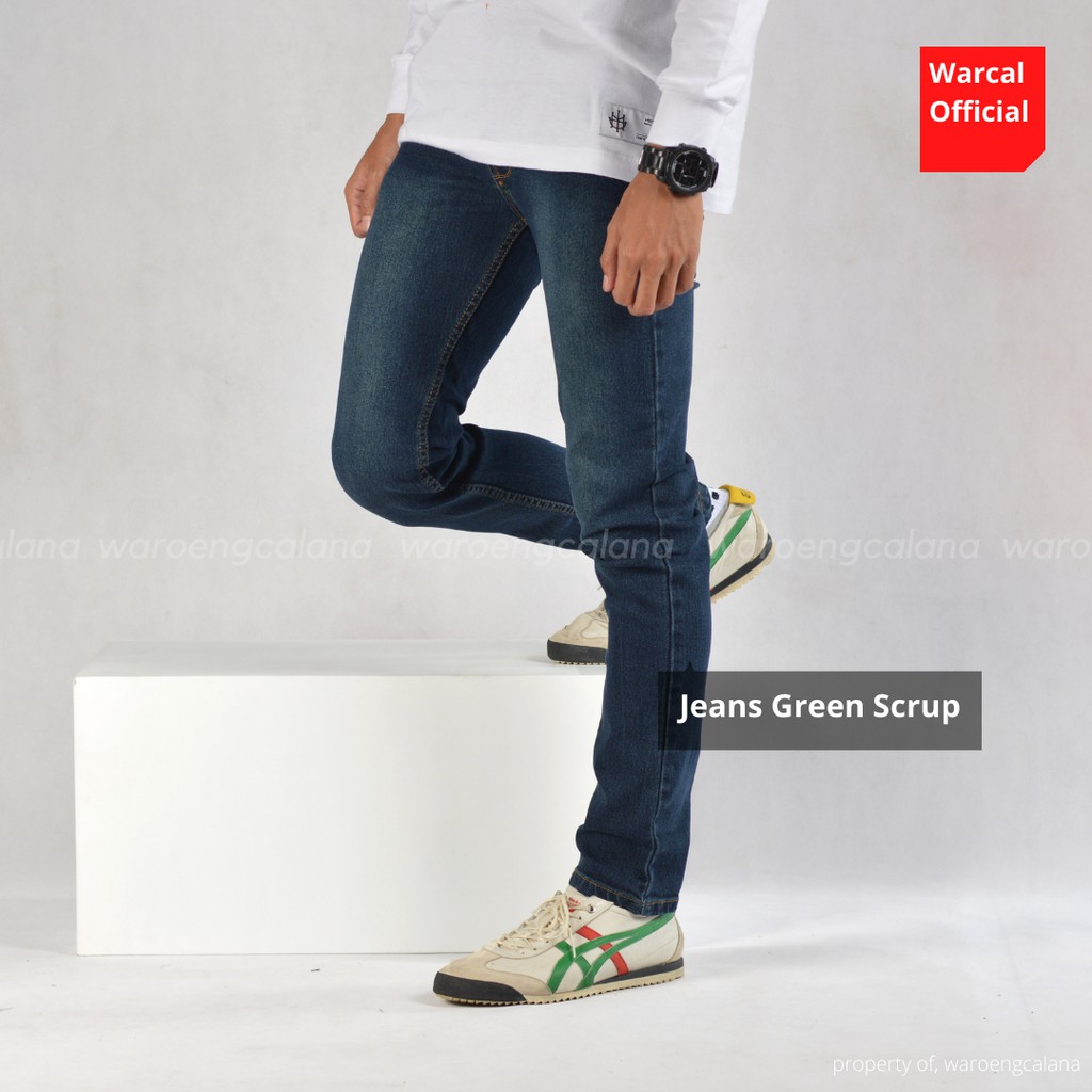 In One Celana Jeans Panjang Green Scrup