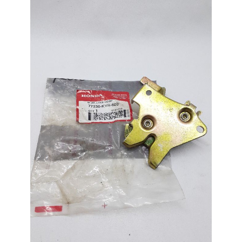 gaetan lawan kunci jok revo original hgp 77230kvr600