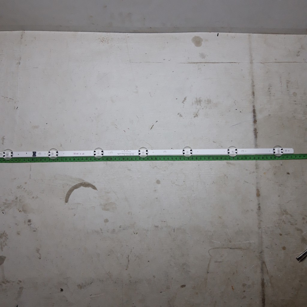 BackLight Led 7mata 3volt 73cm Jengkol tp59