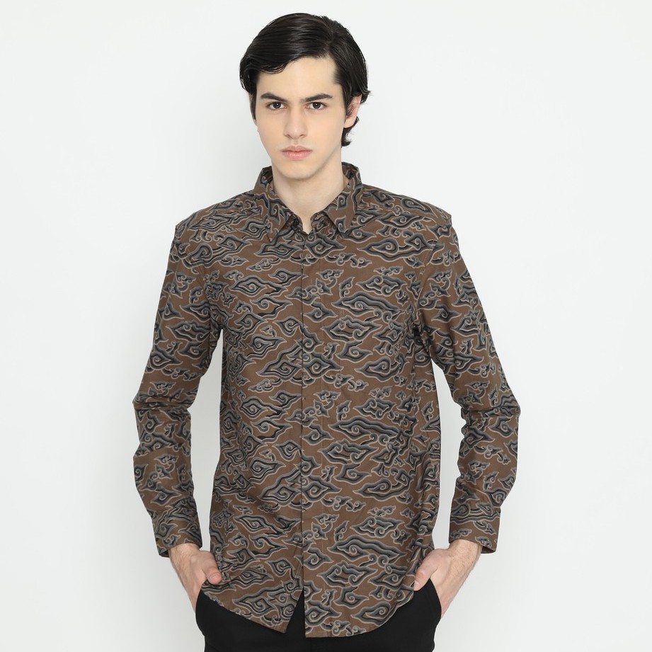 KEMEJA BATIK PRIA Lengan Pendek Premium Motif Mega Mendung Coklat 725578 Cap 72 - Baju Kemeja Atasan Pakaian Setelan Batik Pria Cowok Laki Laki Remaja Keluarga Kantor Lengan Pendek Modern Slimfit Slim Fit Premium Kekinian