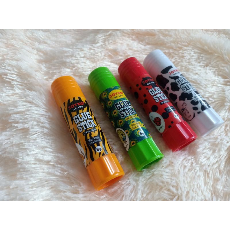 

COD LEM STIK/GLUE STICK JOYKO ANIMAL KINGDOM
