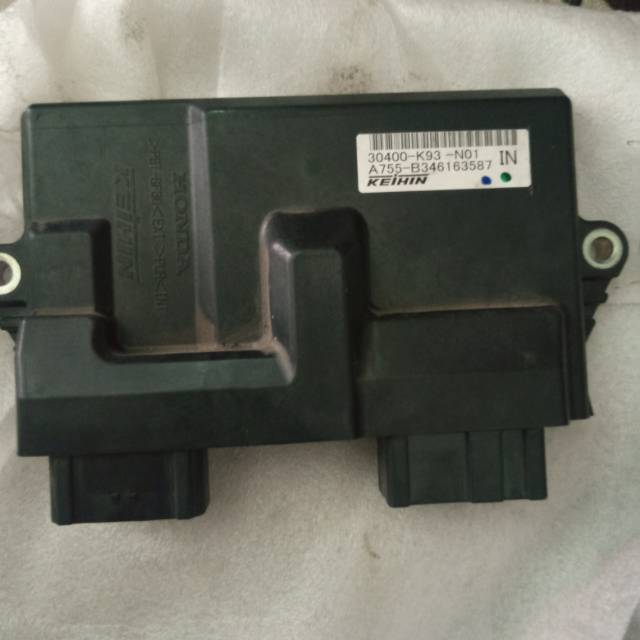 ECU ECM 30400 K93 N01