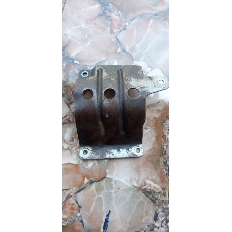 

PlatPengamanDobelStaterRc100/80
