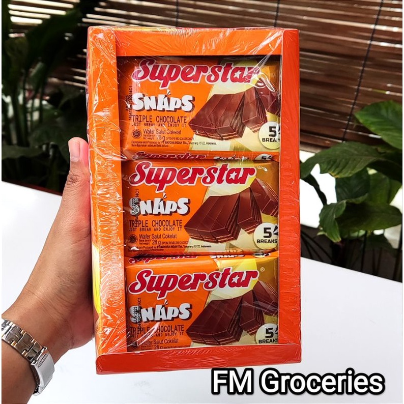 

Wafer superstar snap karton isi 12