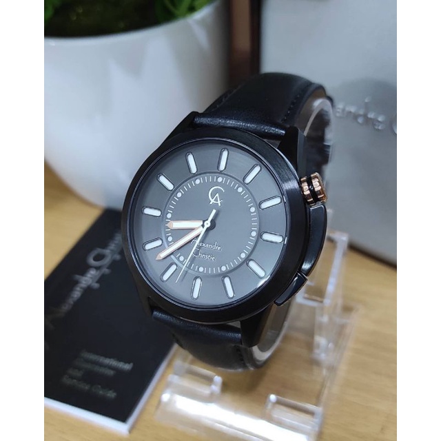 alexandre Christie pria kulit full black