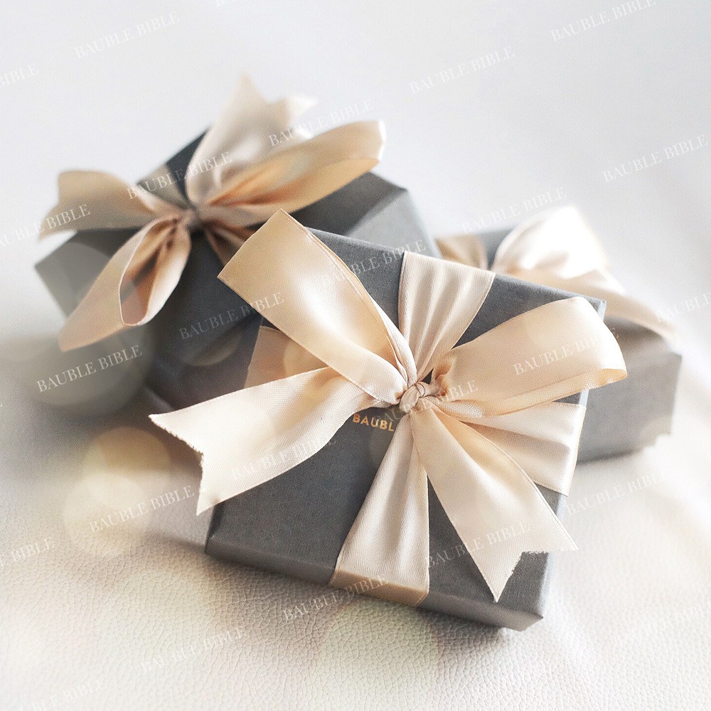 

Ribbon Wrapping / Tambahan Pita
