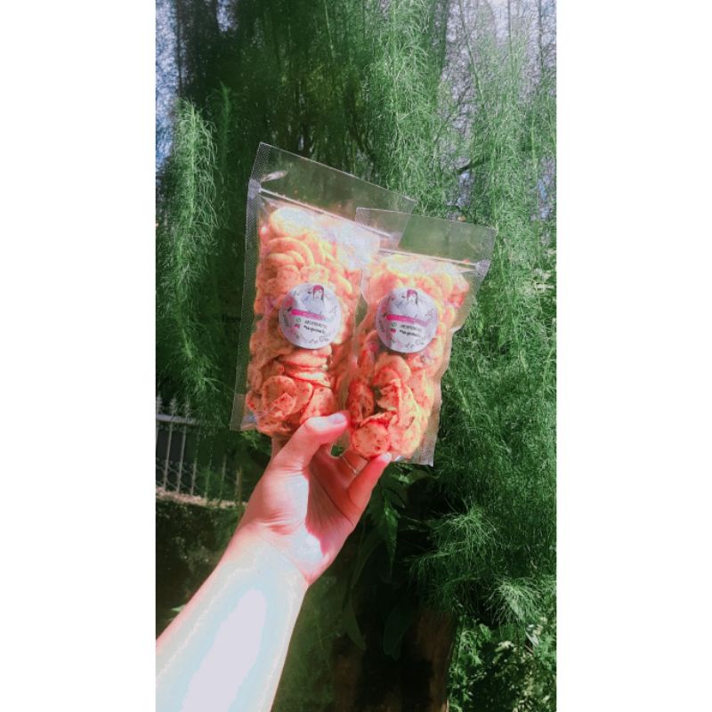 

kerupuk seblak daun jeruk uk 12x20 - 10x17,6