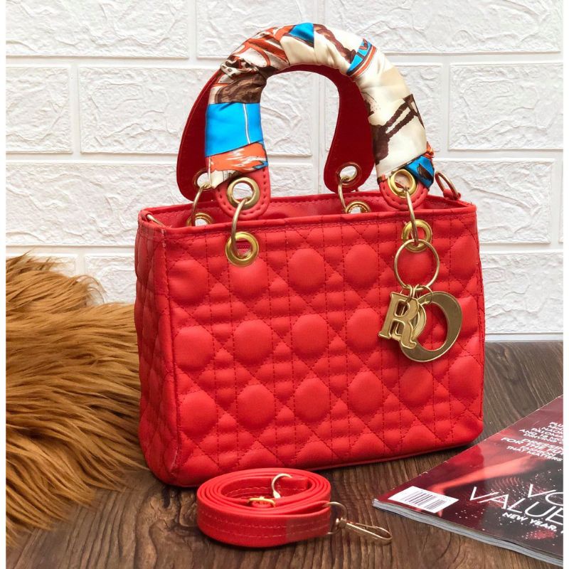 TAS DIR LEDY FREE ACC DIR SYAL DN POM&quot;#SIZE 21×15cm