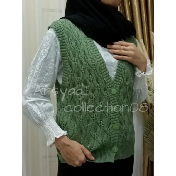 VEST/RAJUT/ROMPI DAUN/BRANDED 7 GATE