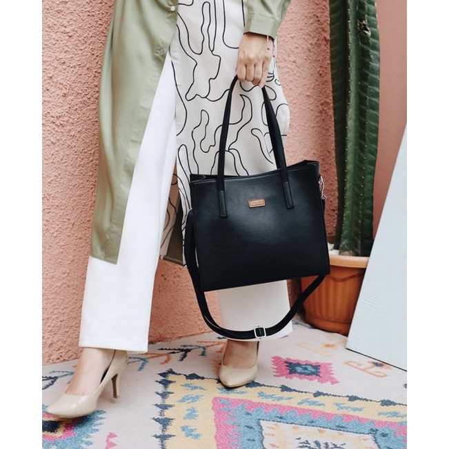 Kalani Bags - Ellen Black