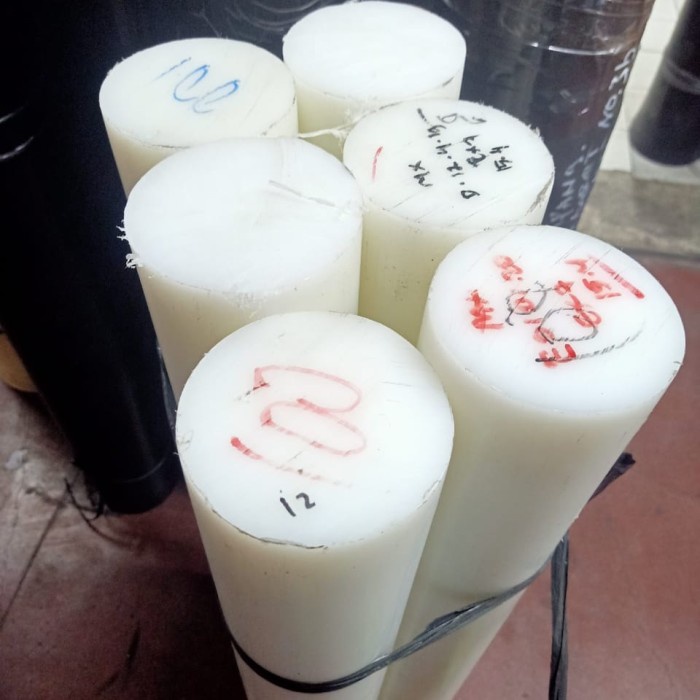 Nylon Pe Batangan 75mm x 600mm