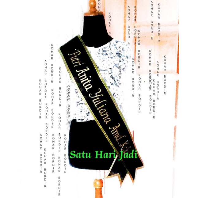 bordir nama selempang wisuda renda