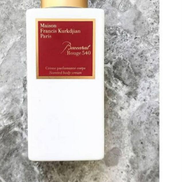 ☋ LOTION BACCARAT ROUGE 540 MFK 250ML ♪