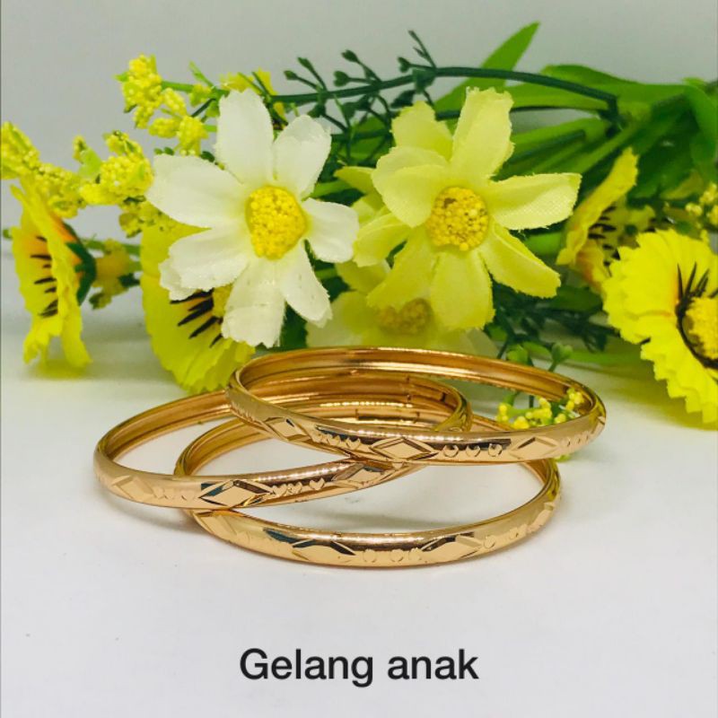 Gelang tangan kolong anak anak Titanium warna gold lapis emas 18k