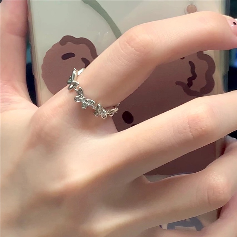 Perhiasan Cincin Silver Desain Kupu-Kupu Hias Kristal Untuk Wanita