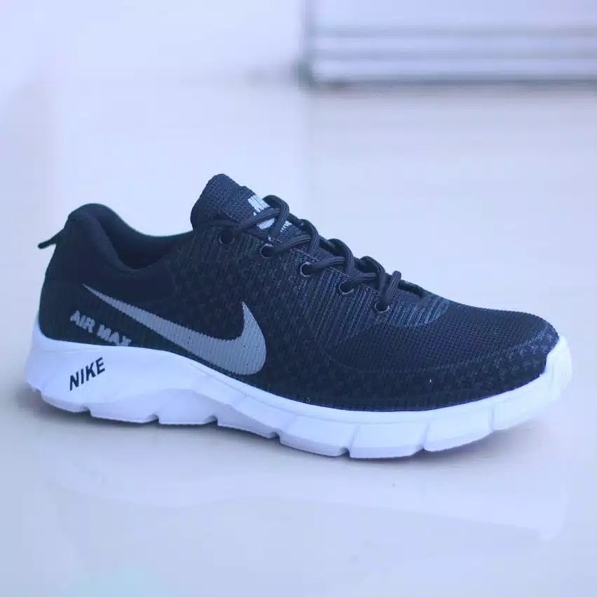 Sepatu Sneakers NIKE AIRMAX Runnig Best Quality