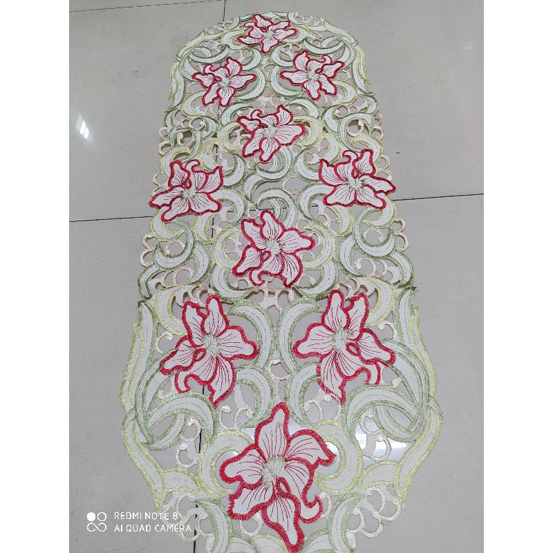 taplak meja tamu oval