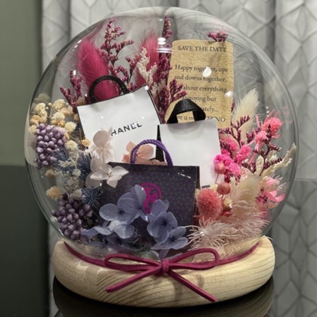 Glass dome bulat/ hadiah ulang tahun