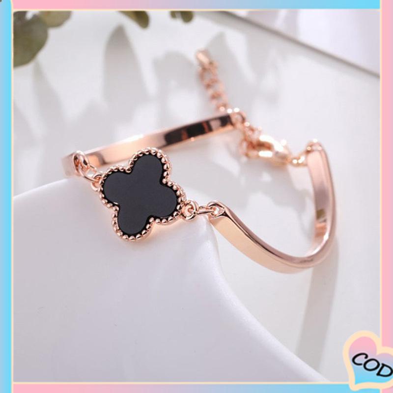 COD❤️ Fashion Jewelry Empat Daun Semanggi Gelang Menawan Desain Sederhana Perhiasan Wanita-A.one