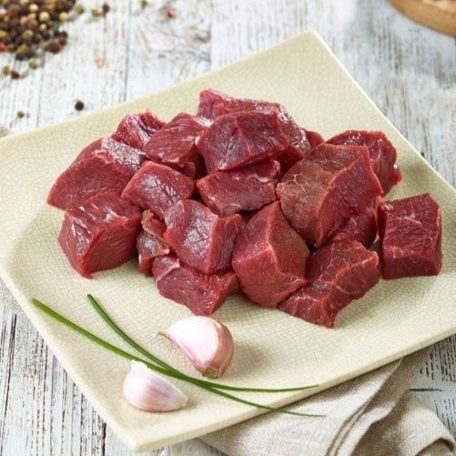 

DAGING SOP SAPI IMPORT POT CUBE @ 1KG - LESS FAT