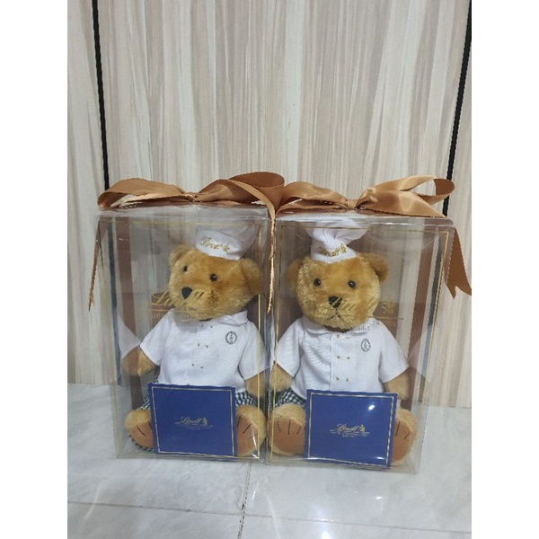 

Lindt lindor chocolate boneka teddy bear limited edition VIP gift souvenir