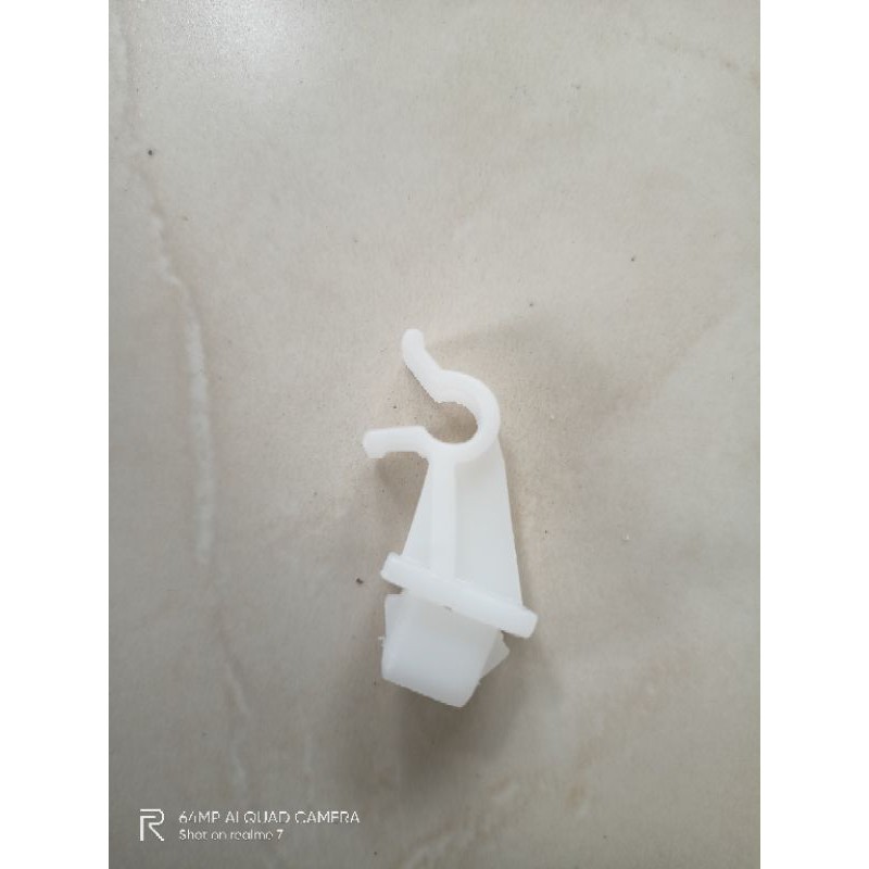 Dudukan tiang kap mesin new avanza /xenia