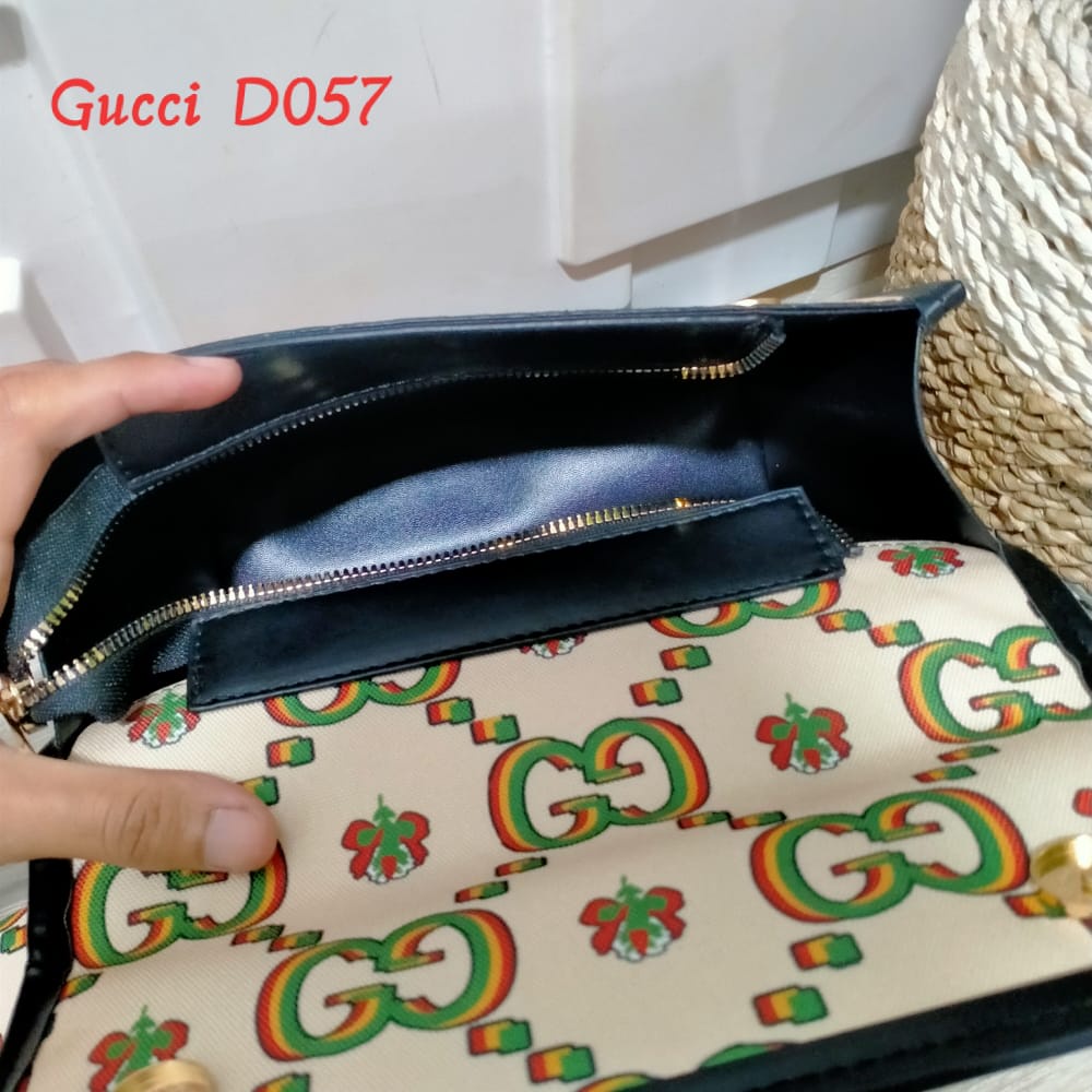 Tas Selempang Gc D057