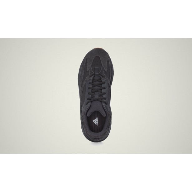 yeezy boost 700 fv5304