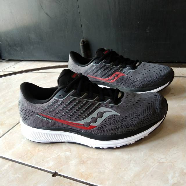 Sepatu saucony ride 13 pwrrun original
