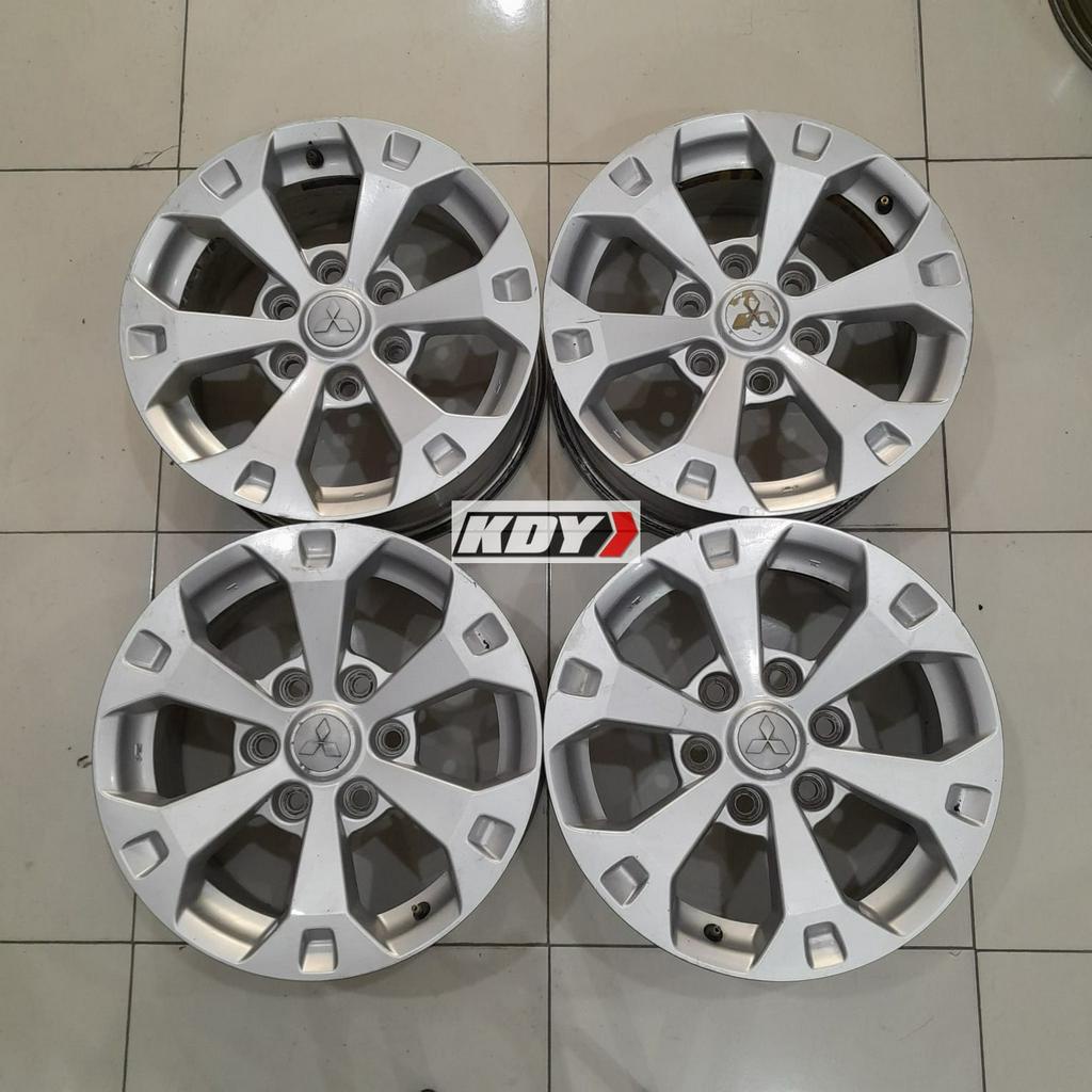 velg Racing Bekas Oem Mobil Pajero, Tritone Ring 17 Baut 6 PCD 139,7 Silver