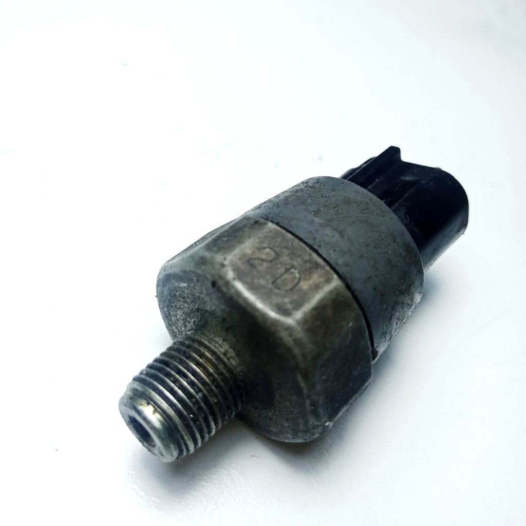 Switch PRESSURE tekanan SEnsor oli daihatsu taruna p02 PO2 2D original ori asli copotan