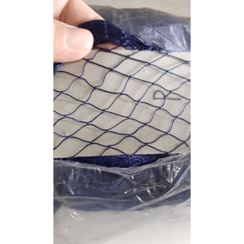 

Jaring nilon lubang 1cm sudah dpt lebar 2 meter