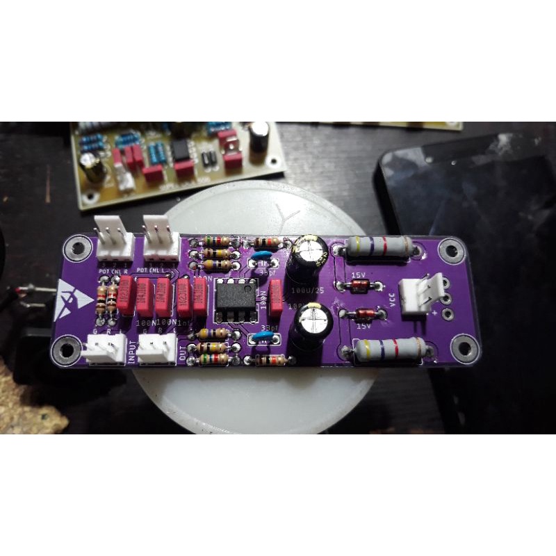 pre amp buffer/penguat input