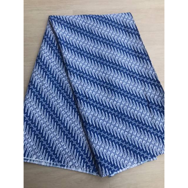 Kain Batik Set Jarik Kebaya Batik Indigo Parang dan Kain Embos
