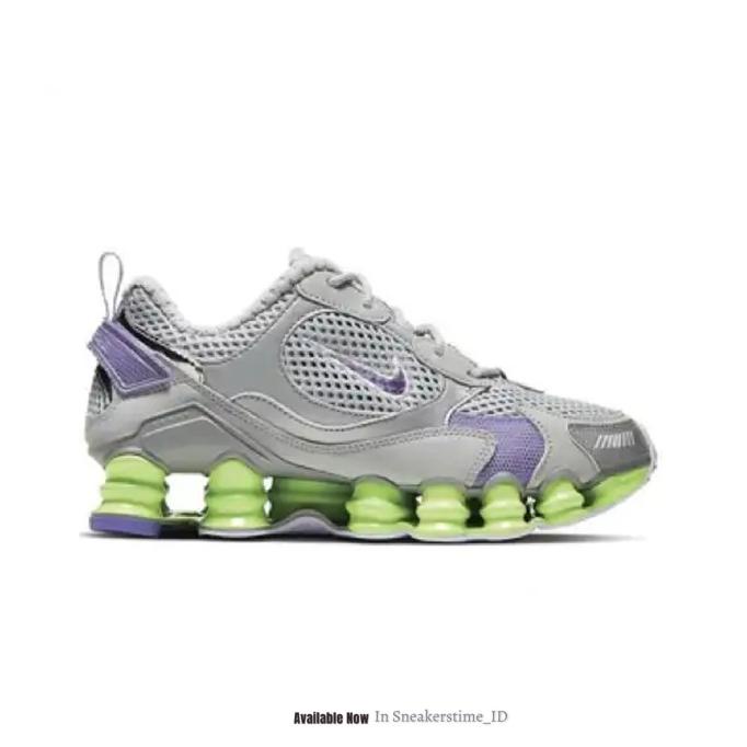 nike shox tl nova women's white