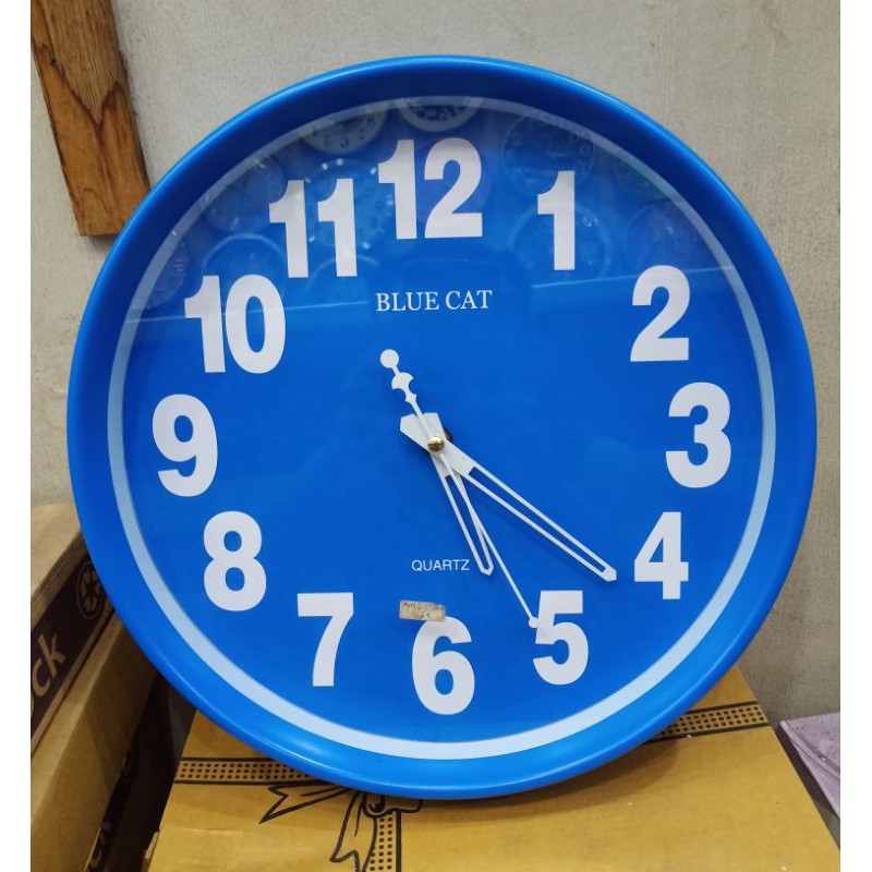 Jam Dinding BLUE CAT 2552 Mesin Quartz Kualitas Bagus Dan Awet Ukuran 30 Cm