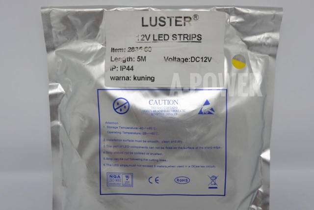 Luster - Lampu LED Strip Tahan Air (Warm White)