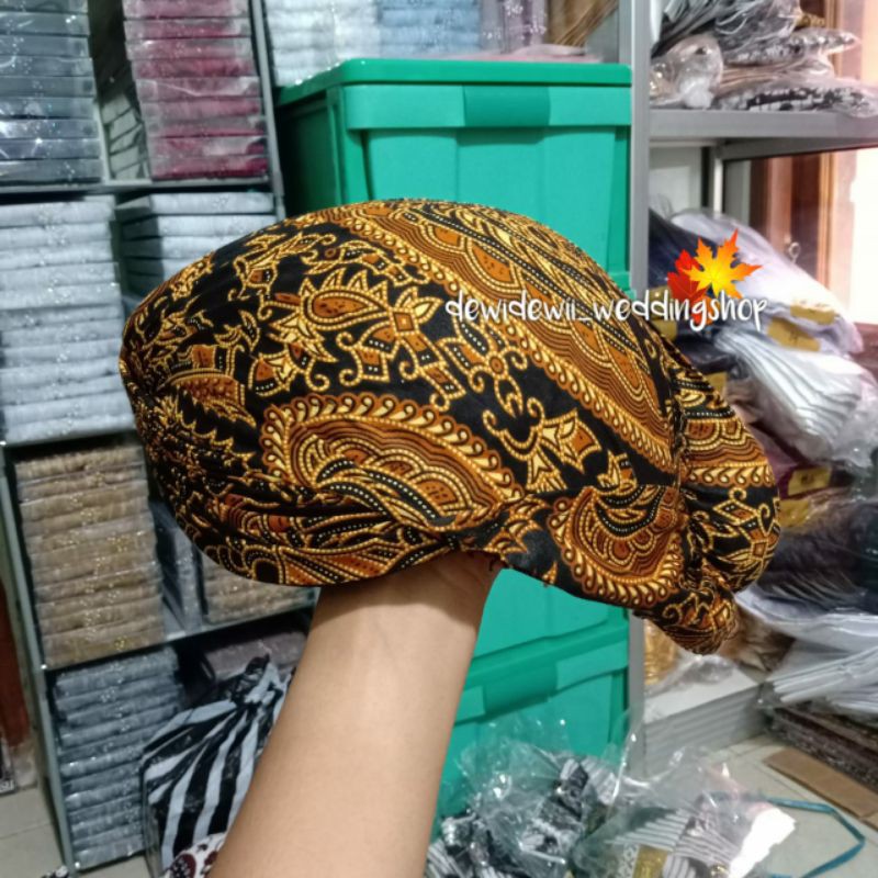 BLANGKON JOGJA, Motif Semen Romo