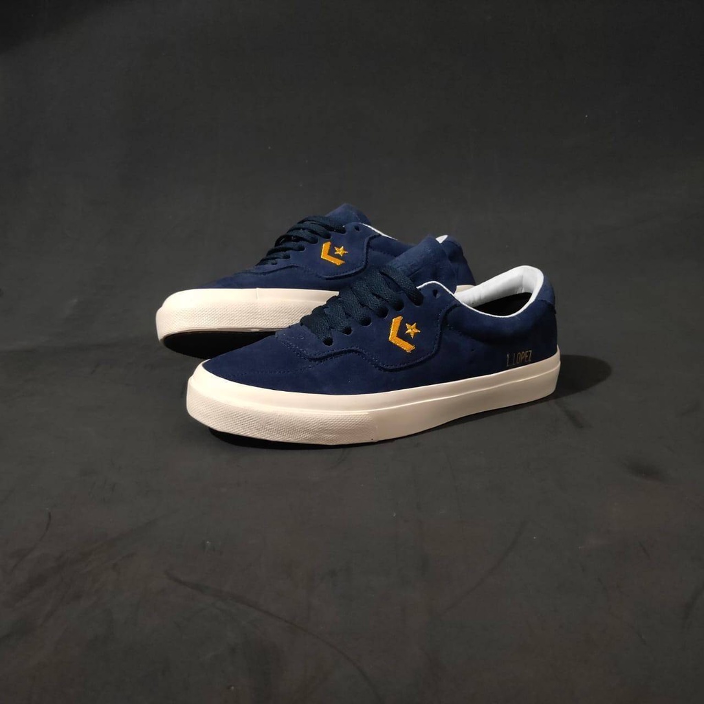 Sepatu convers lopez navy