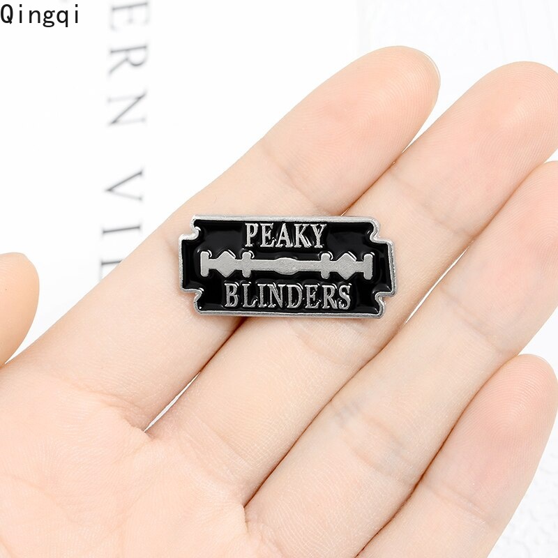 Bros Pin Enamel Desain Quotes Gangster Movie TV Untuk Hadiah Teman