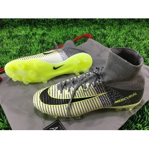 soccer   nike mercurial superfly  pure platinum Limited