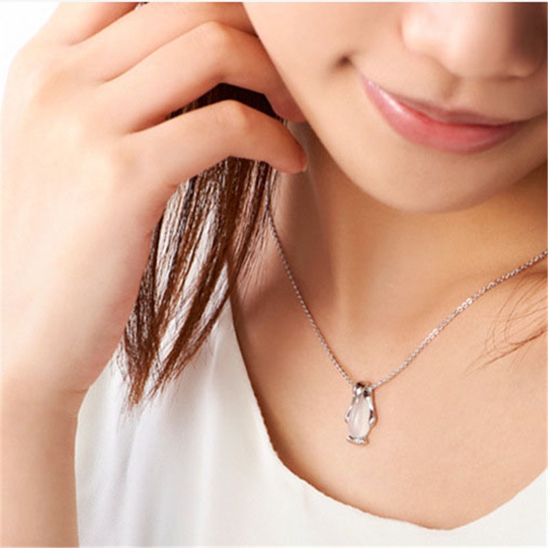 [Ready Stock]Cute Fashion Penguin Opal Necklace Pendant