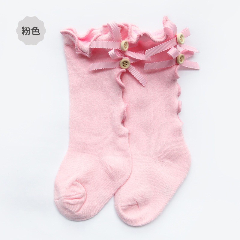 Kaos kaki panjang selutut dengan aksen Ruffle Kancing, cocok untuk anak perempuan