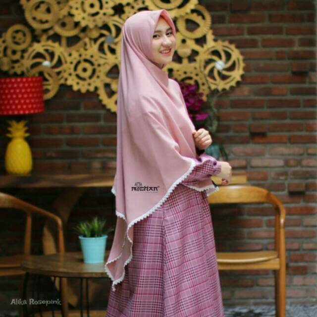JILBAB SEGIEMPAT INSTAN RENDA BY MICHAN JILBAB NON PET JUMBO JILBAB INSTAN JILBAB RENDA JUMBO